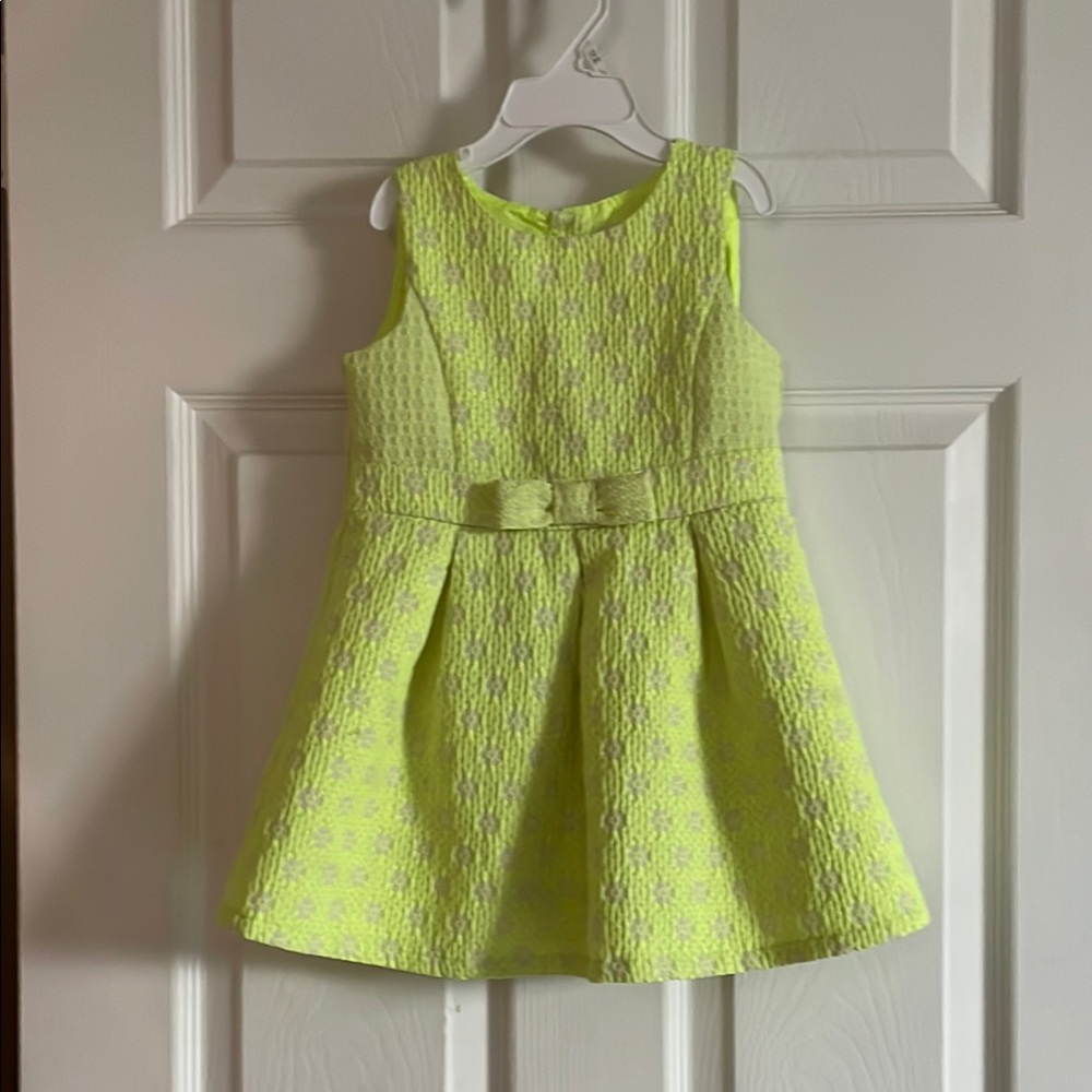 Cat & Jack Lime Green Sleeveless Kids Dress